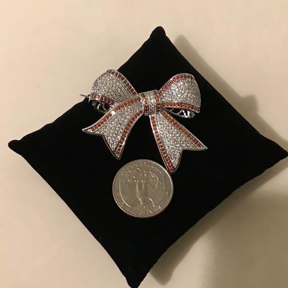 Silver Bow Brooch - Picture 5 of 5